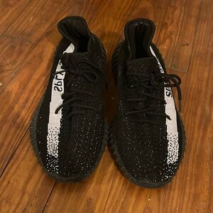 Yeezy x Adidas Boost 350 Sneakers